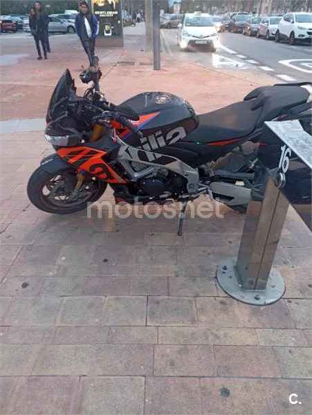 Aprilia Tuono V4 1100 Factory 17.000 € 2023 Madrid - 2