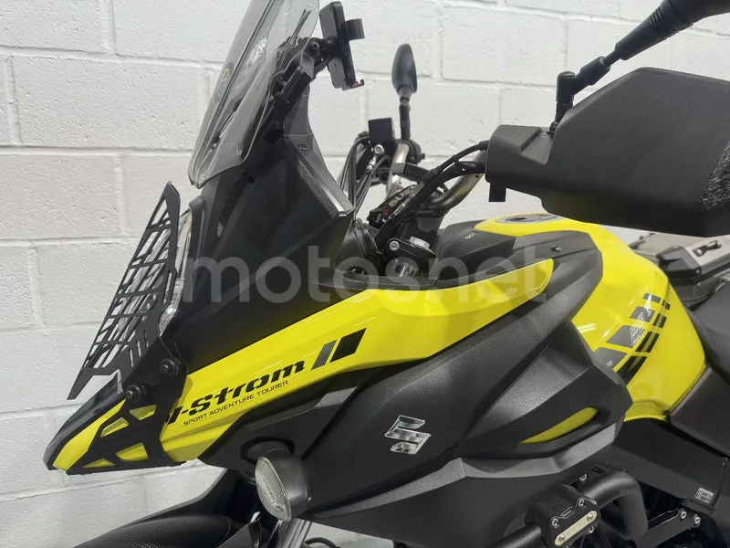 Suzuki V-Strom 650XT - Vista 21