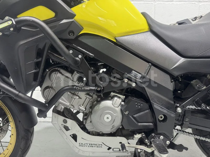 Suzuki V-Strom 650XT - Vista 23
