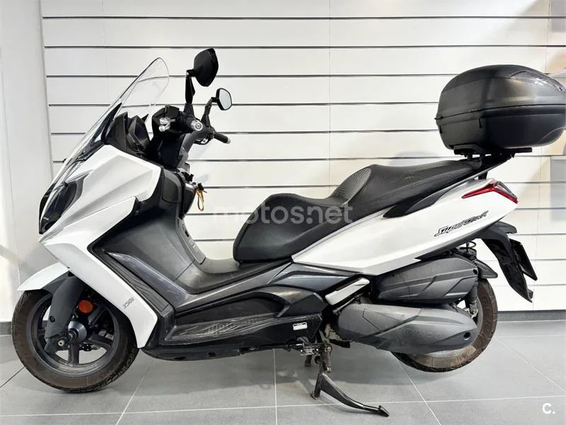 Kymco Super Dink 350 1900 € 2017 Girona - 1