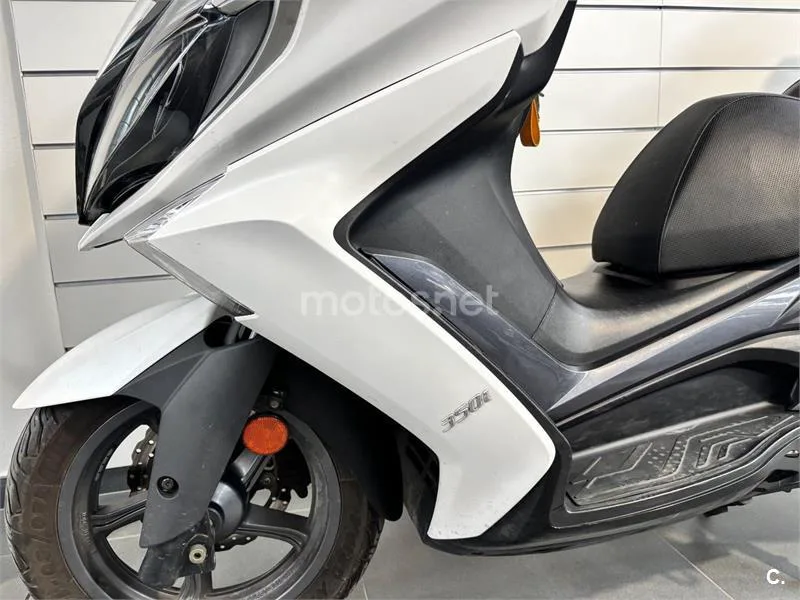 Kymco Super Dink 350 1900 € 2017 Girona - 2