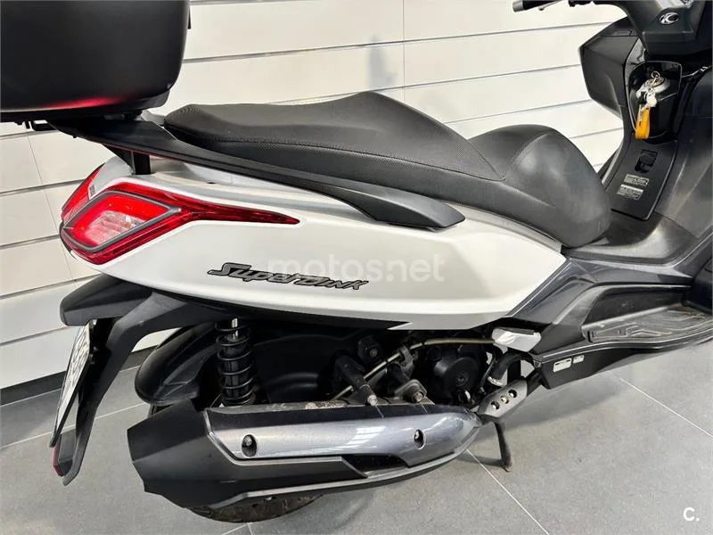 Kymco Super Dink 350 - Vista 9