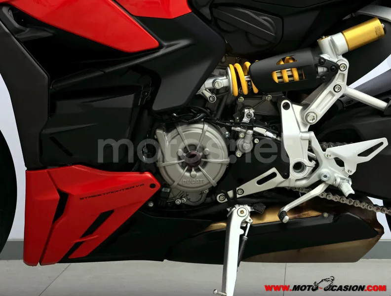 Ducati Streetfighter V2 - Vista 10