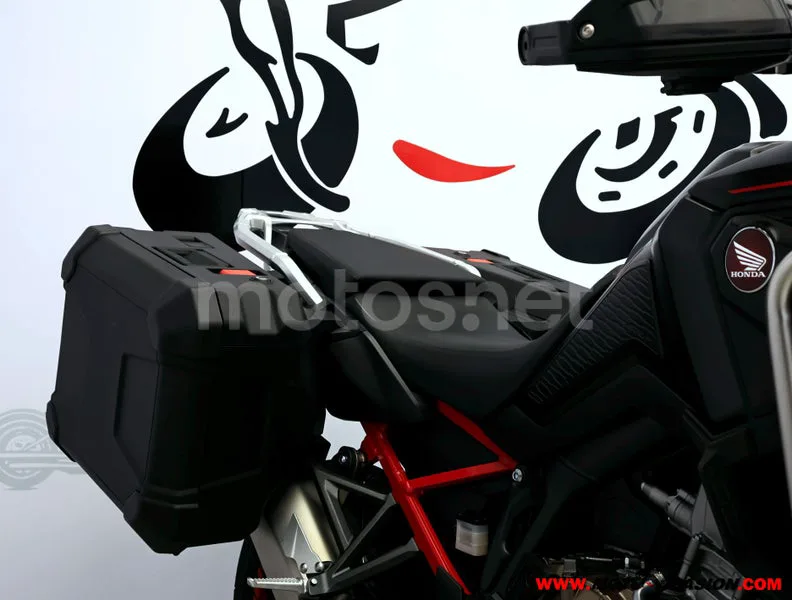 Honda CRF1100L Africa Twin - Vista 11