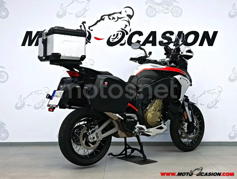 Ducati Multistrada V4 - Vista 3