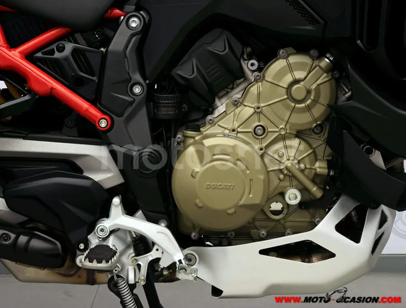 Ducati Multistrada V4 - Vista 5