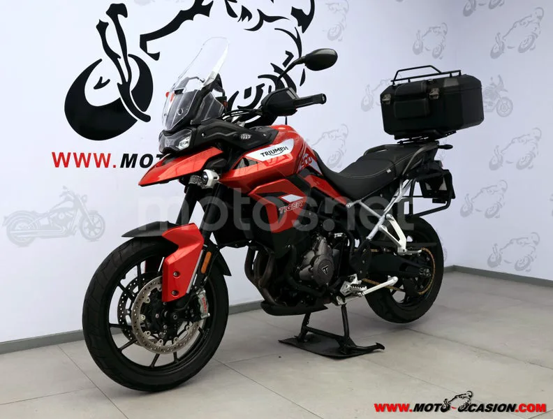 Triumph Tiger 900 - Vista 7