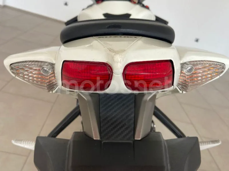 Suzuki GSX-R600 - Vista 4