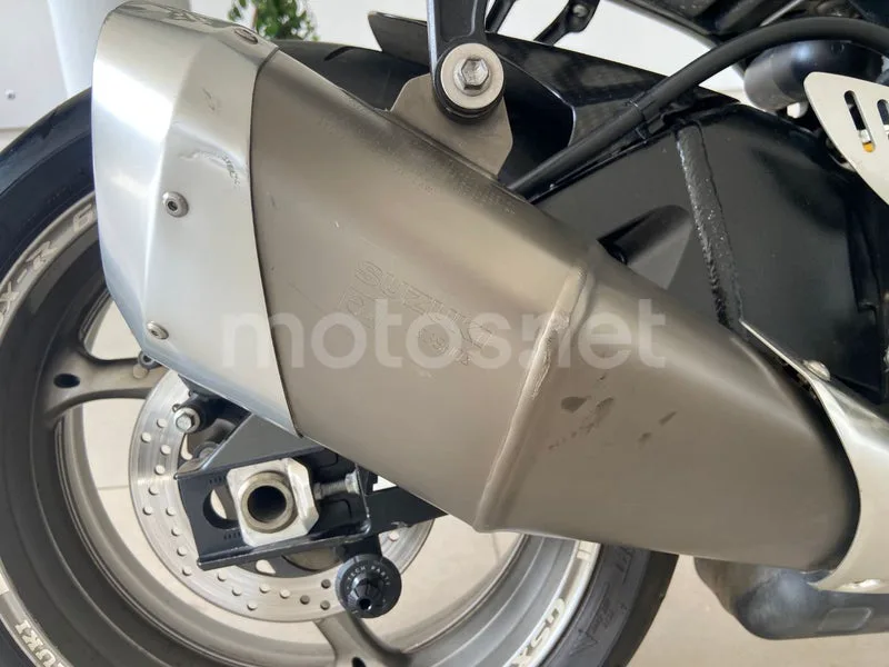 Suzuki GSX-R600 - Vista 9
