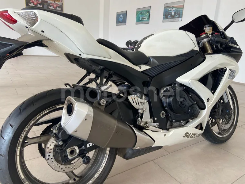 Suzuki GSX-R600 - Vista 10