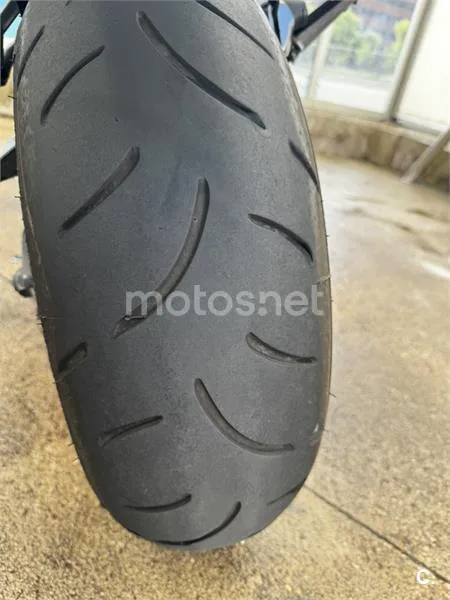 Yamaha FZ6 Fazer S2 - Vista 5