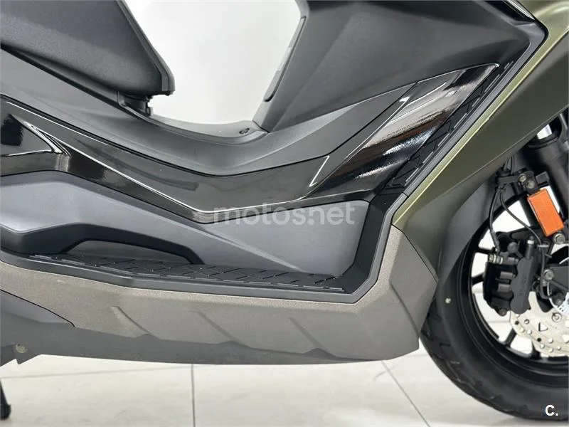 Kymco DTX 350 - Vista 12