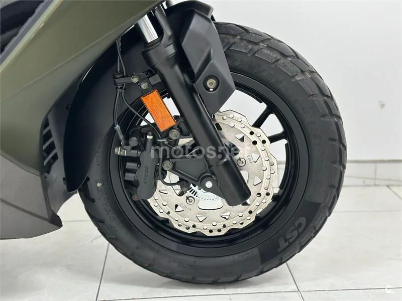 Kymco DTX 350 - Vista 13