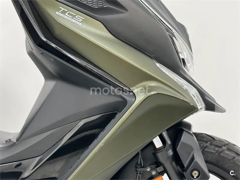 Kymco DTX 350 - Vista 14
