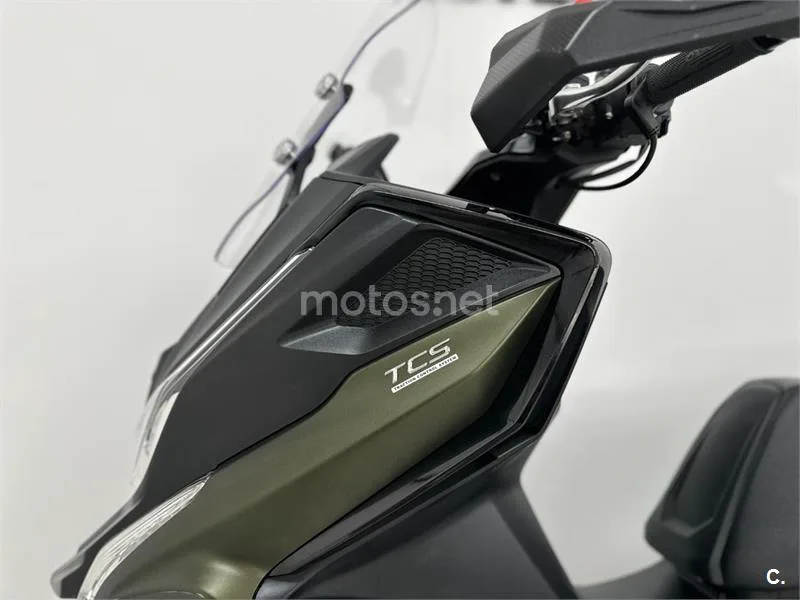 Kymco DTX 350 - Vista 22