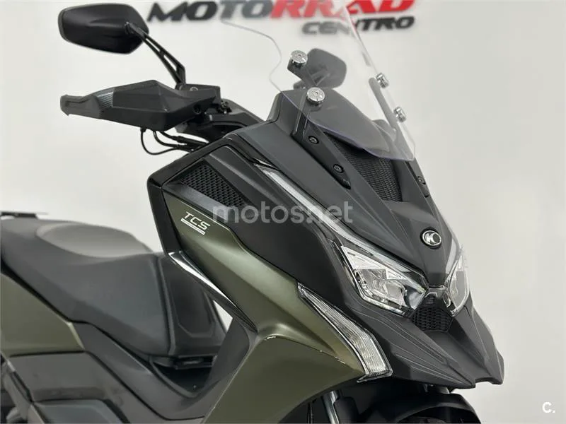 Kymco DTX 350 - Vista 5