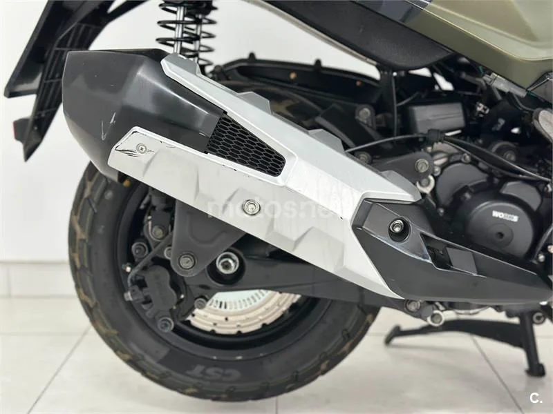 Kymco DTX 350 - Vista 9