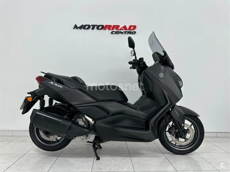 Yamaha XMAX 300 4750 € 2023 Guadalajara - 1