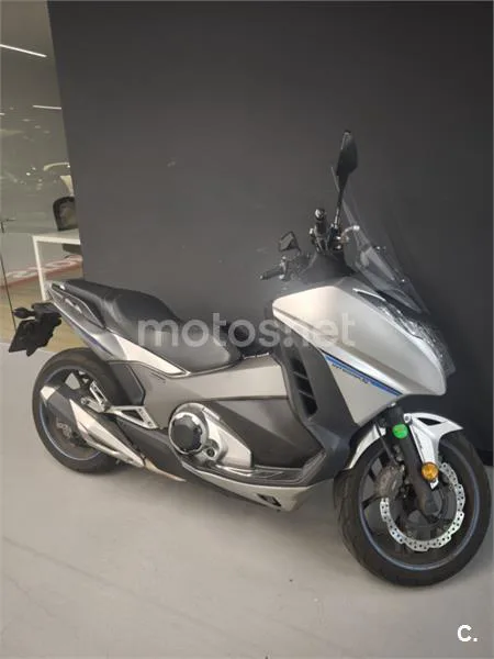 Honda Integra 750 S 4500 € 2017 Barcelona - 1