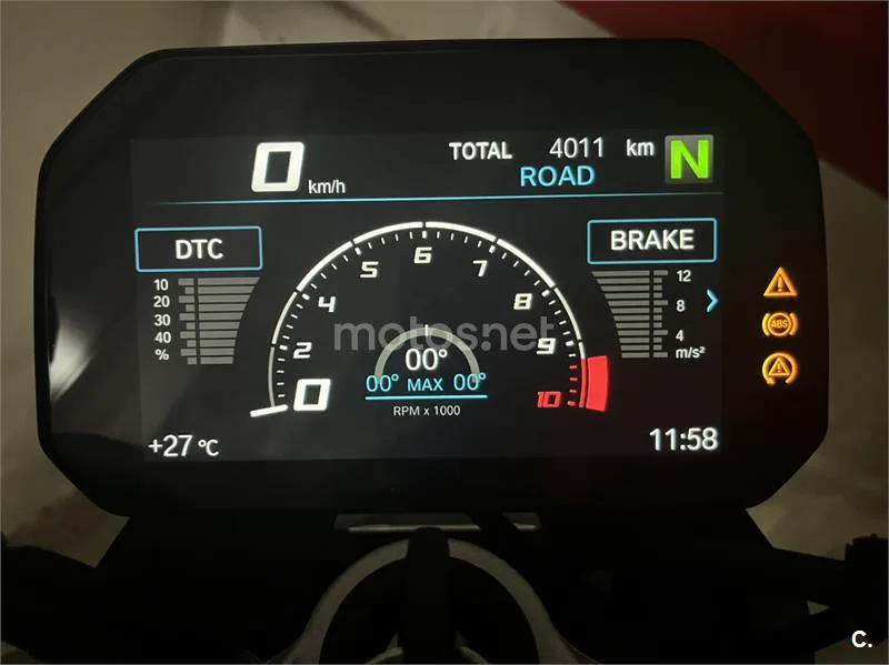 BMW F 900 R - Vista 3