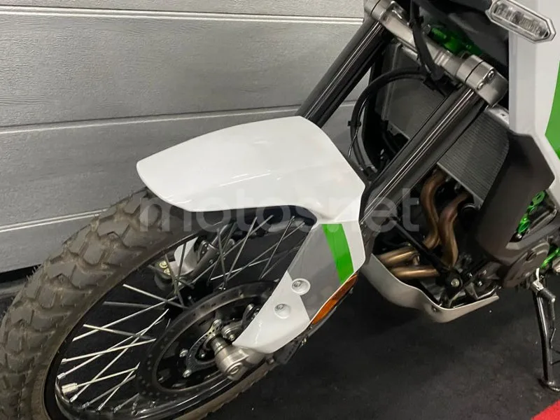 Kawasaki KLE500 - Vista 13