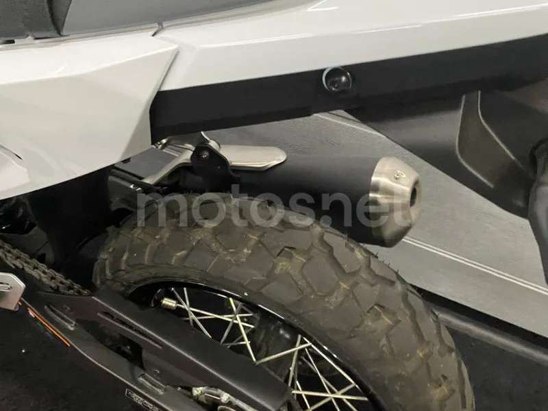 Kawasaki KLE500 - Vista 15