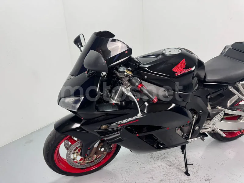 Honda CBR1000RR Fireblade - Vista 14