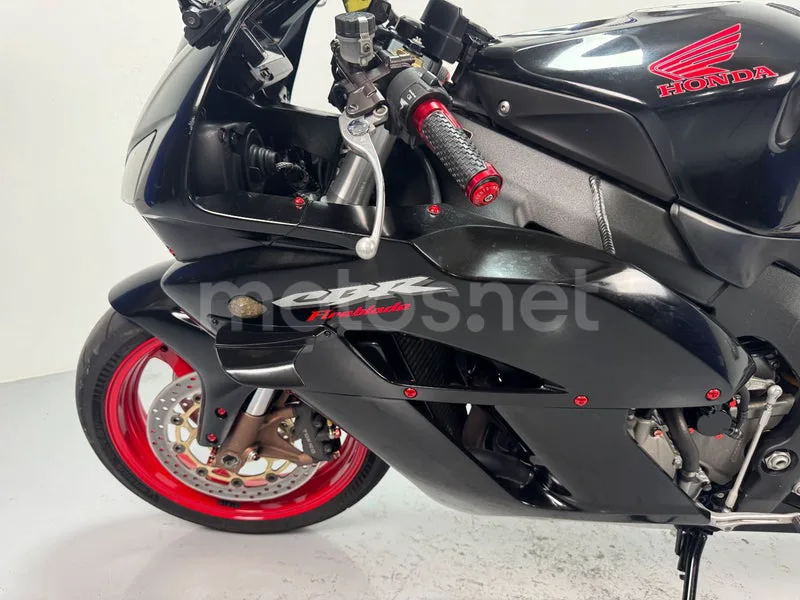 Honda CBR1000RR Fireblade - Vista 16