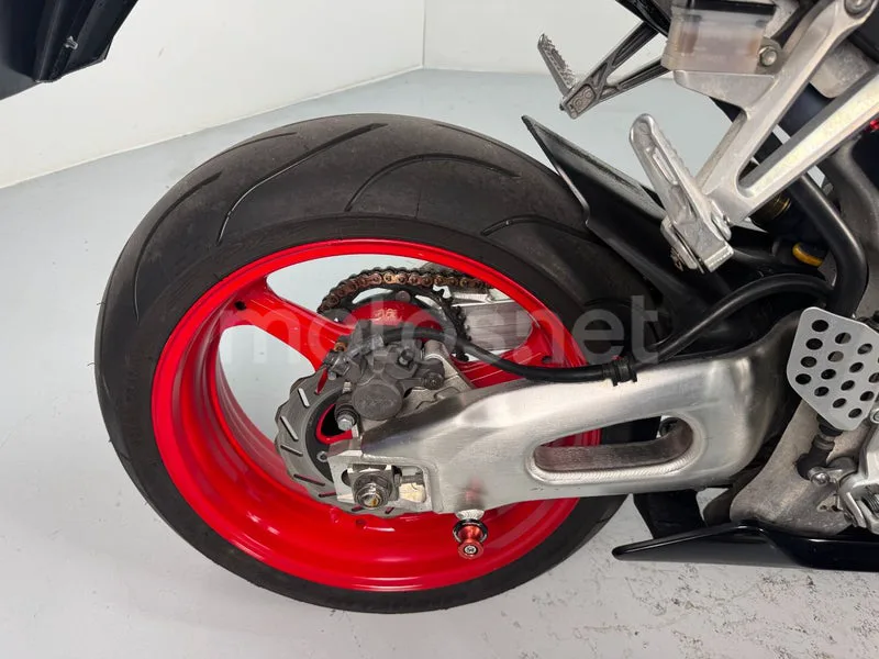 Honda CBR1000RR Fireblade - Vista 8