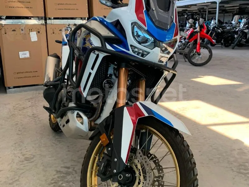 Honda CRF1100L Africa Twin - Vista 3