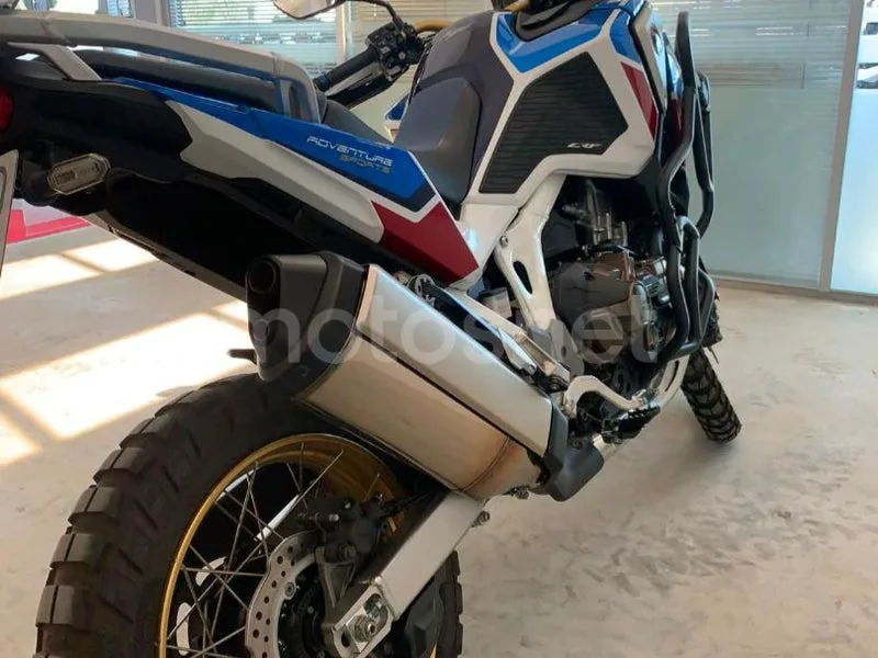 Honda CRF1100L Africa Twin - Vista 7