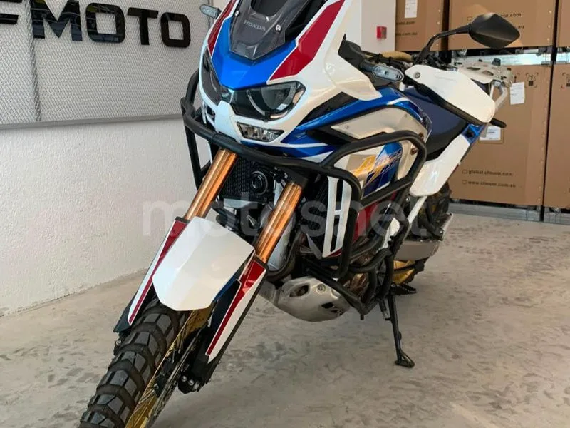 Honda CRF1100L Africa Twin - Vista 10