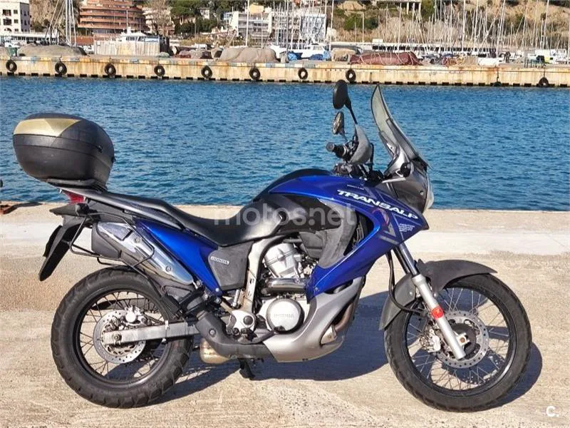 Honda XL700V Transalp - Vista 3