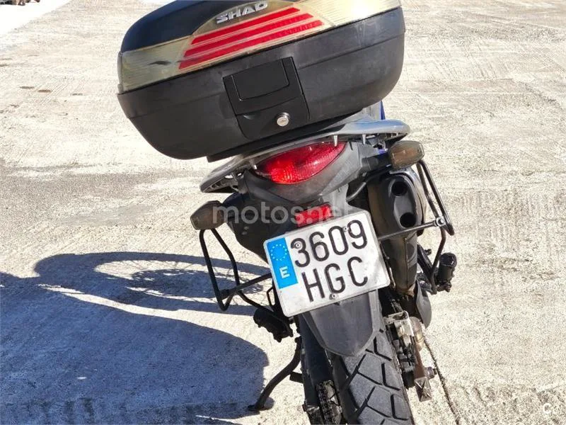 Honda XL700V Transalp - Vista 6