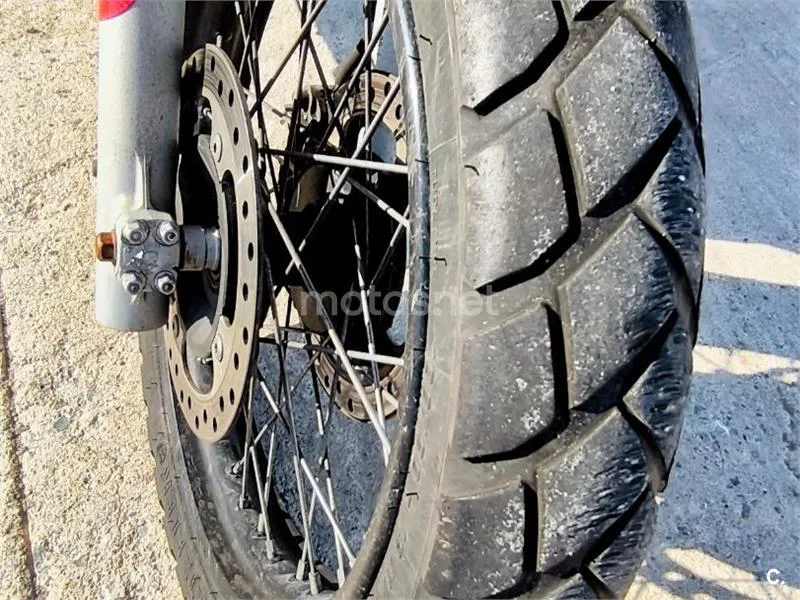 Honda XL700V Transalp - Vista 8