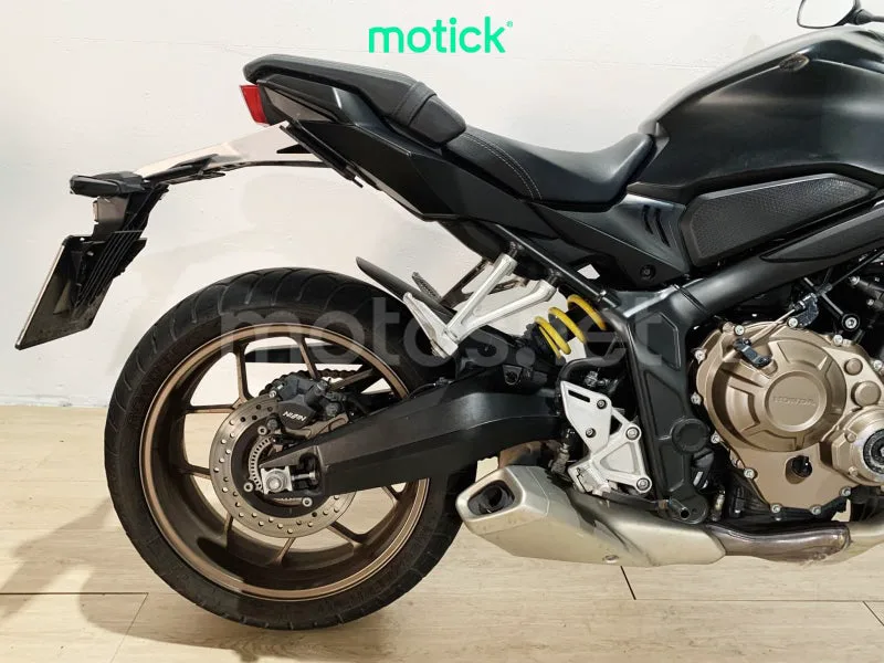 Honda CB650R - Vista 3