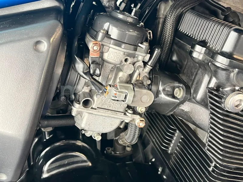Suzuki Bandit 650 - Vista 22