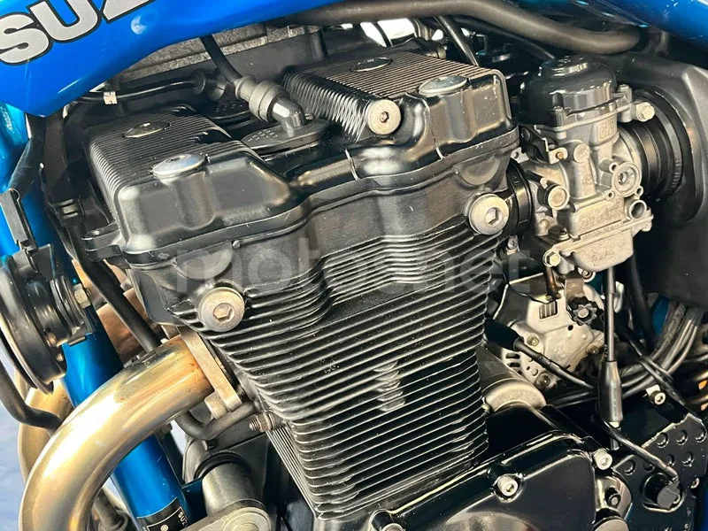 Suzuki Bandit 650 - Vista 35