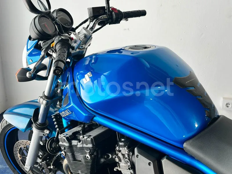 Suzuki Bandit 650 - Vista 44