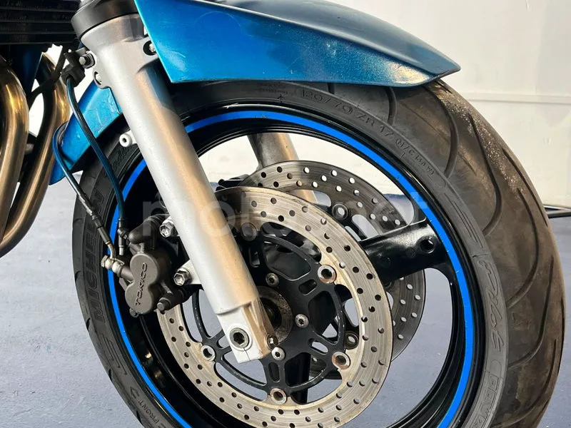 Suzuki Bandit 650 - Vista 8