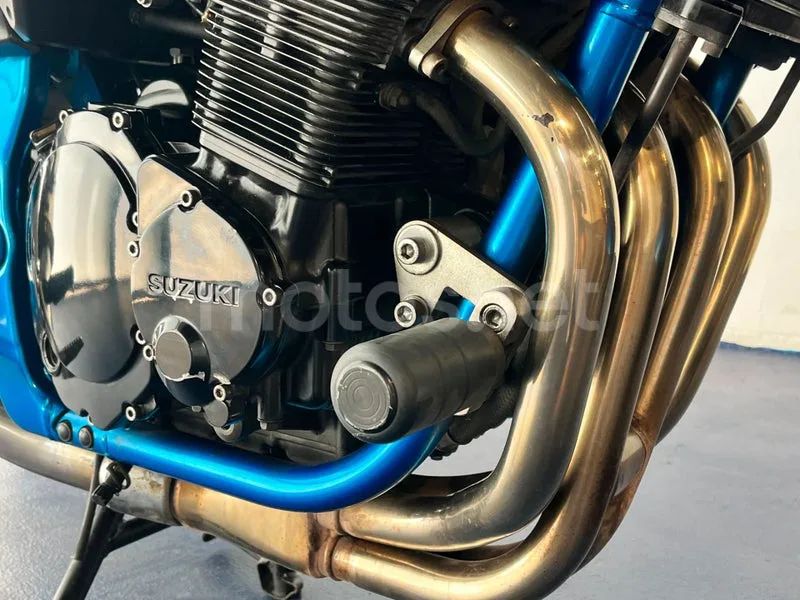 Suzuki Bandit 650 - Vista 10