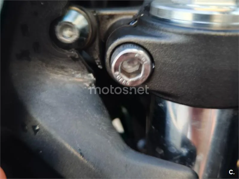 Yamaha MT-07 - Vista 12