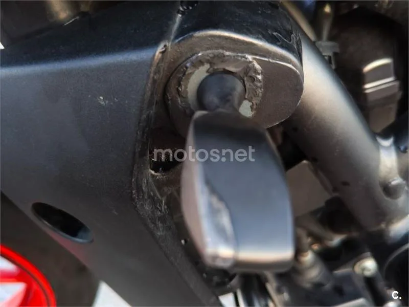 Yamaha MT-07 - Vista 13