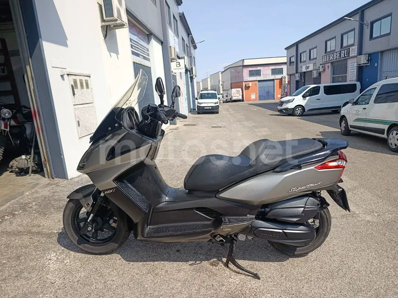 Kymco Super Dink 125 - Vista 4