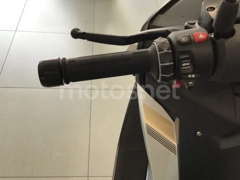 BMW C 400 GT - Vista 5