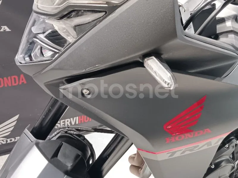 Honda XL750 Transalp - Vista 4
