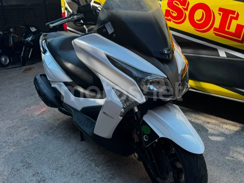 Kymco Grand Dink 300 - Vista 5