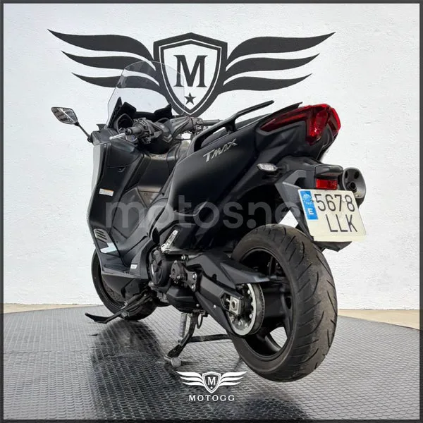 Yamaha TMAX 560 - Vista 7
