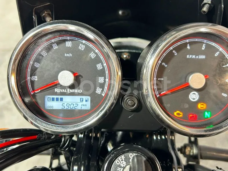 Royal Enfield Interceptor 650 - Vista 14