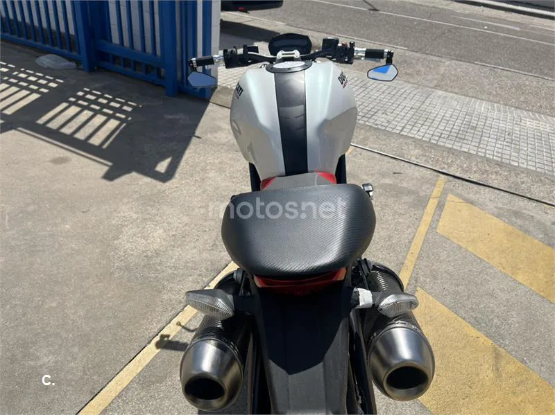 Ducati Monster 696 4000 € 2009 Badajoz - 2